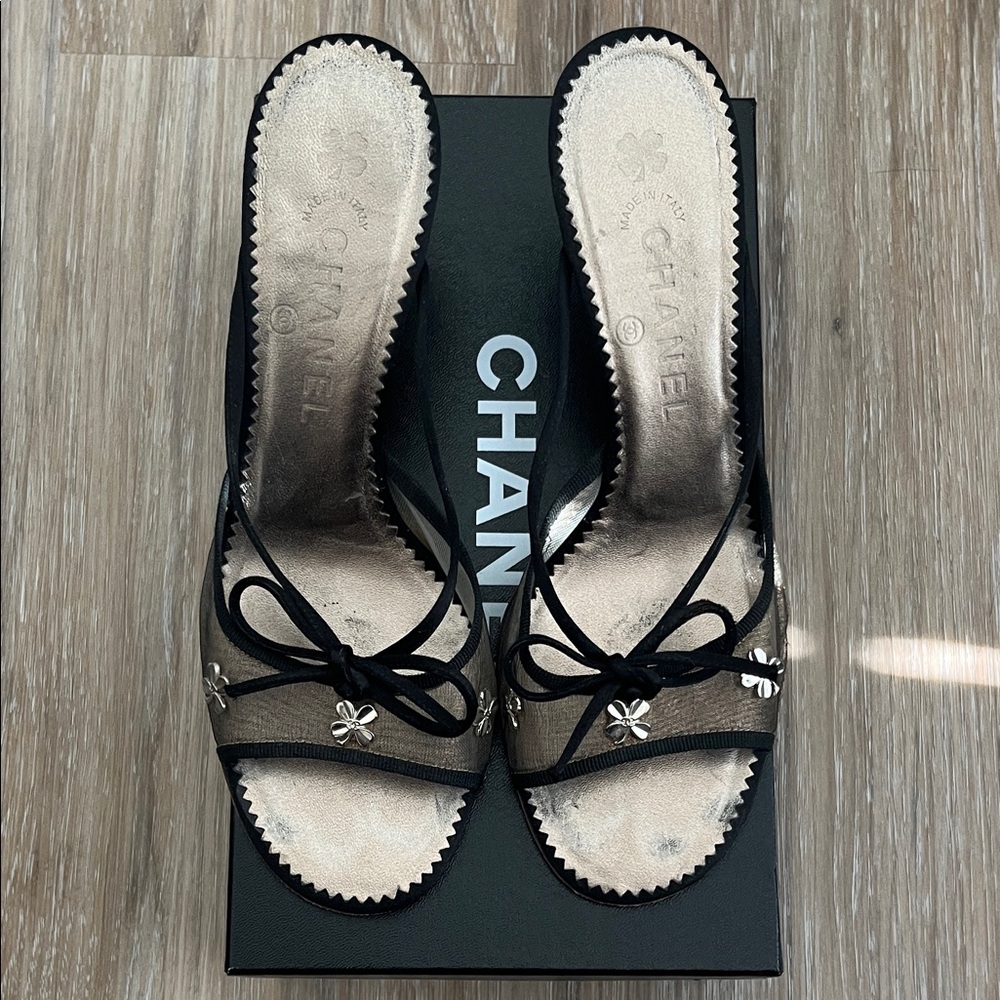 Chanel Black and Silver Women's Heels